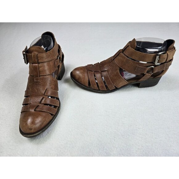 Treasure & Bond Shoes - Treasure & Bond Womens Size 6.5 Faux Leather Strappy Ankle Boots Stacked Heel